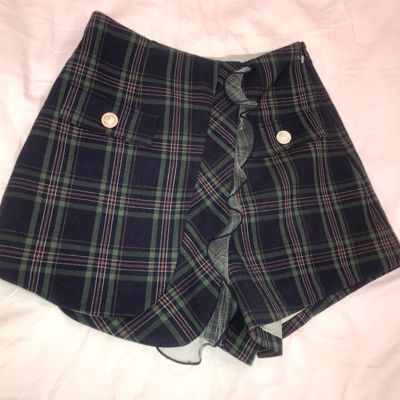 Maxrieny Plaid Ruffle Detail Skort - Picture 3 of 5
